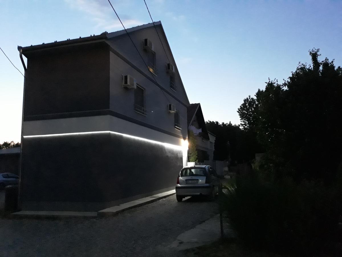 Apartments Popovic Belgrade Exterior photo